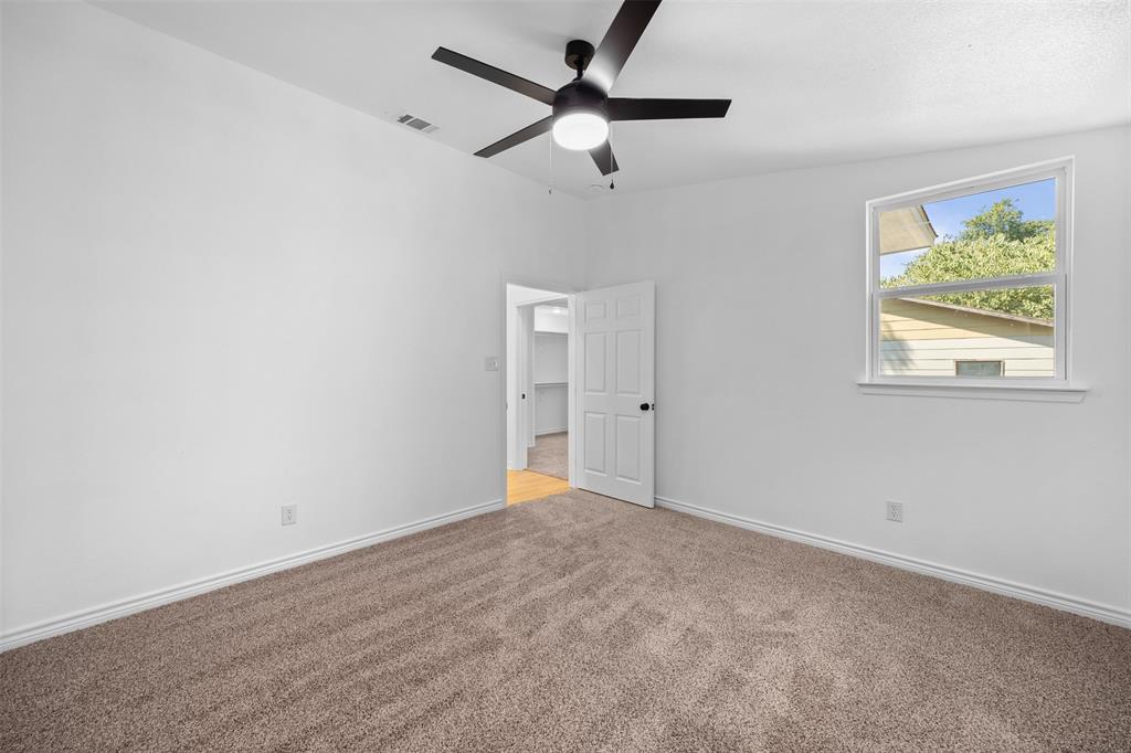 507 2nd Street Moody, TX 76557 - Photo 27 of 40 a view of an empty room with a window