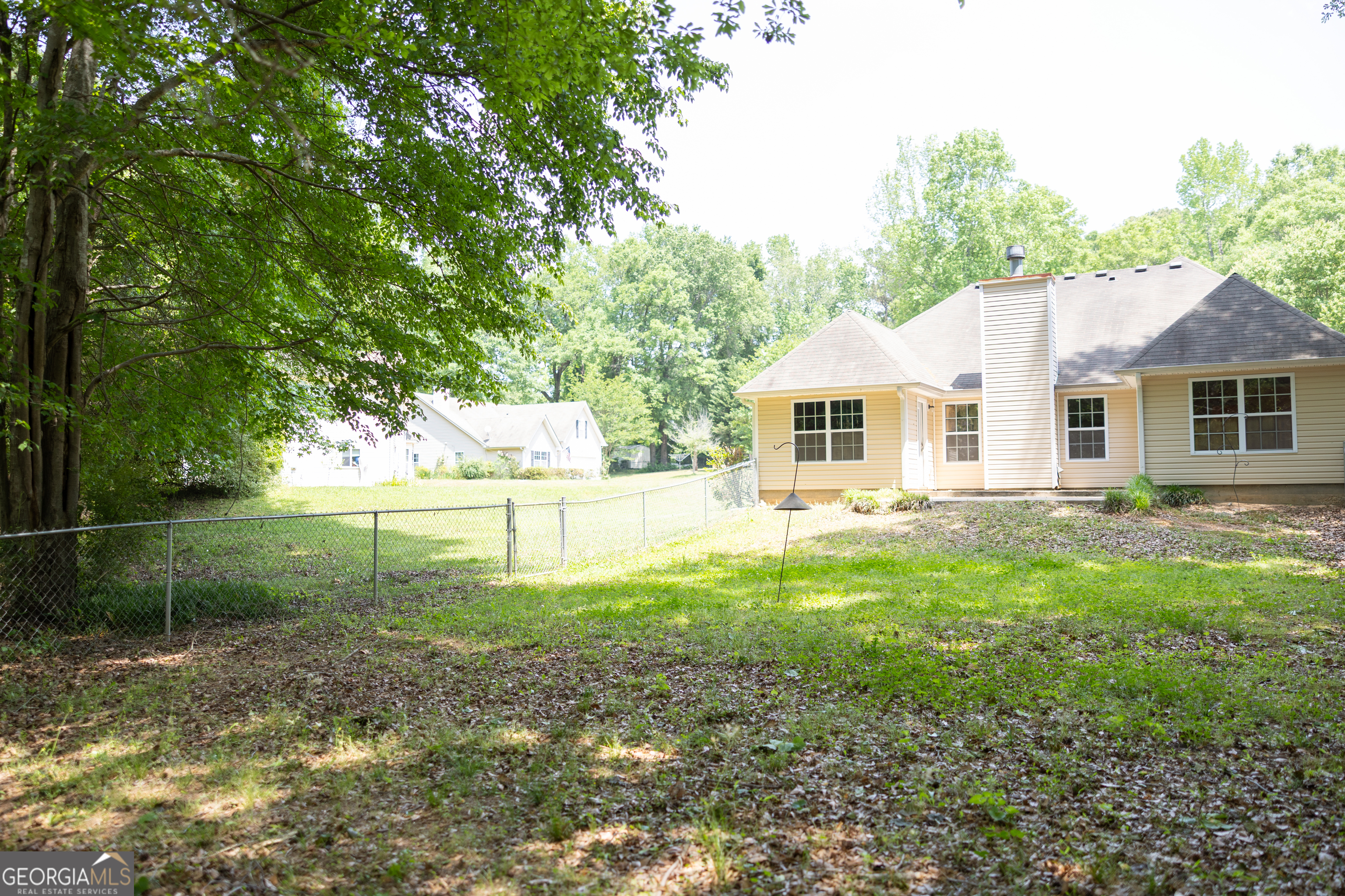 61 Concord Street North Concord, GA 30206 - Photo 8 of 37