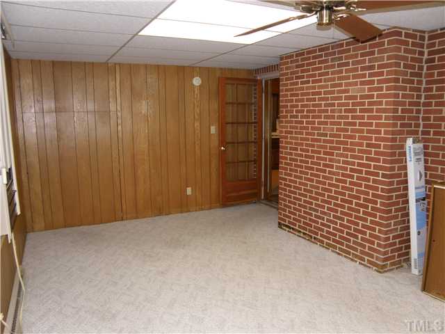 5121 Wickham Road Raleigh, NC 27606 - Photo 5 of 21 a view of an empty room