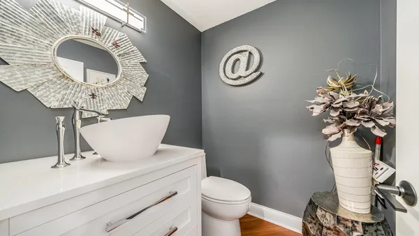 $340,000 | 1850 Indian Springs Court, Freeport, IL 61032