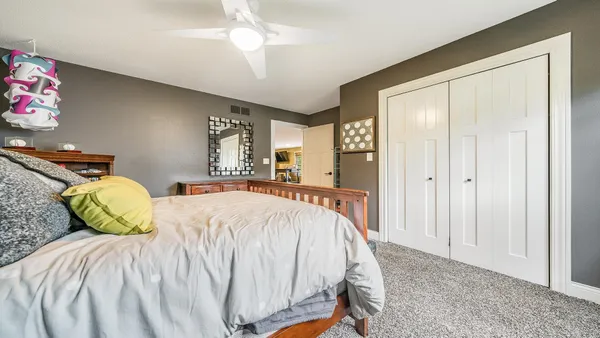 $340,000 | 1850 Indian Springs Court, Freeport, IL 61032