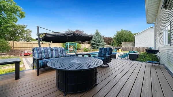 $340,000 | 1850 Indian Springs Court, Freeport, IL 61032