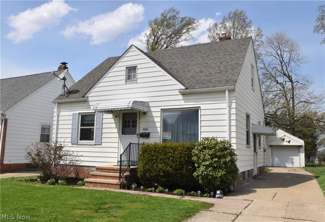 6602 Ridgewood Avenue Parma, OH 44129 - Photo 1 of 18 Gallery Image 1
