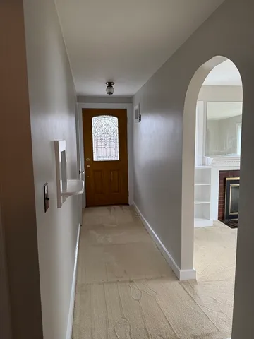 $4,200 | 396 Wellesley Avenue, Wellesley, MA 02481