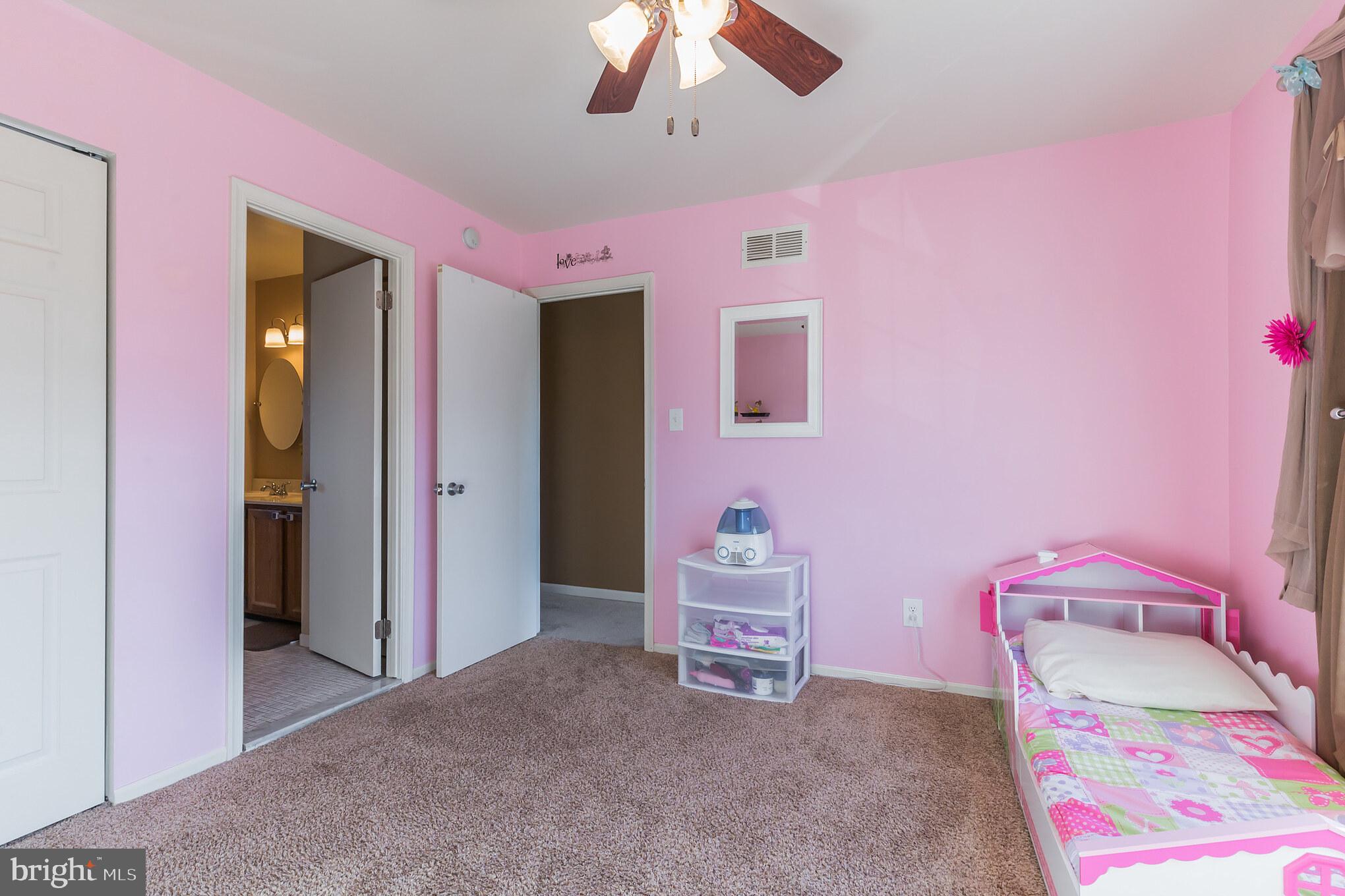 927 Craftsman Road Norristown, PA 19403 - Photo 22 of 26 Gallery Image 22