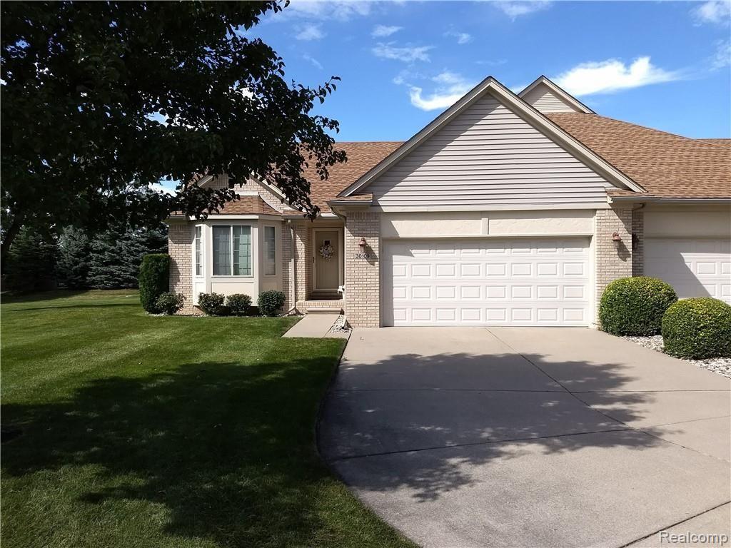 30109 Raintree Circle, Unit 74 Chesterfield, MI 48047 - Photo 1 of 34