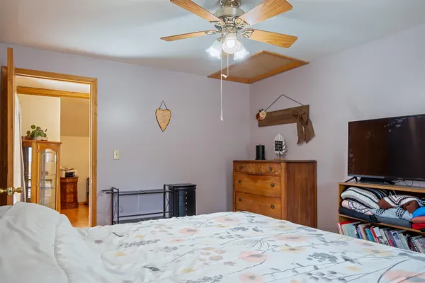 $229,900 | 406 East Main Street, Gillett, WI 54124