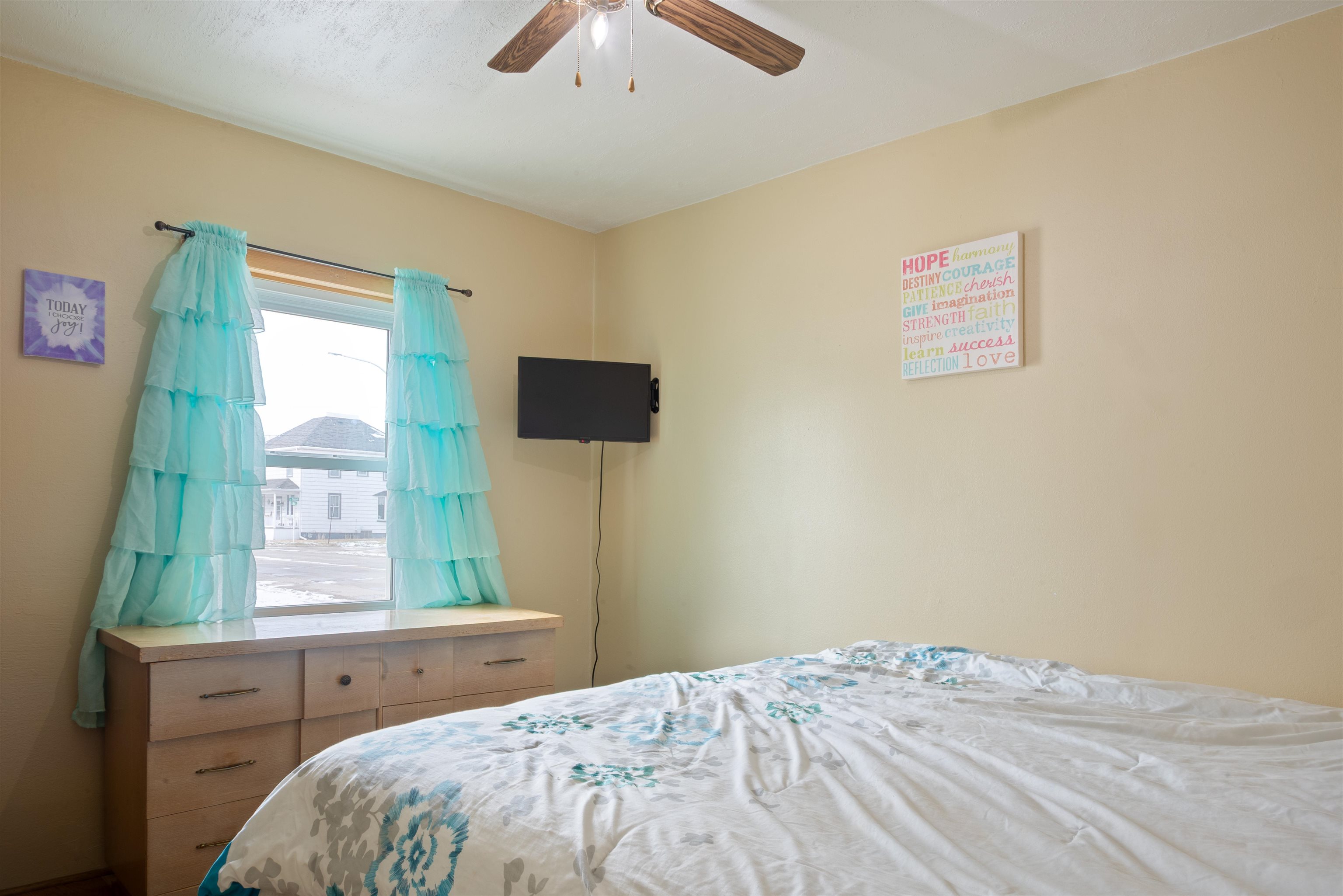 406 East Main Street Gillett, WI 54124 - Photo 16 of 27