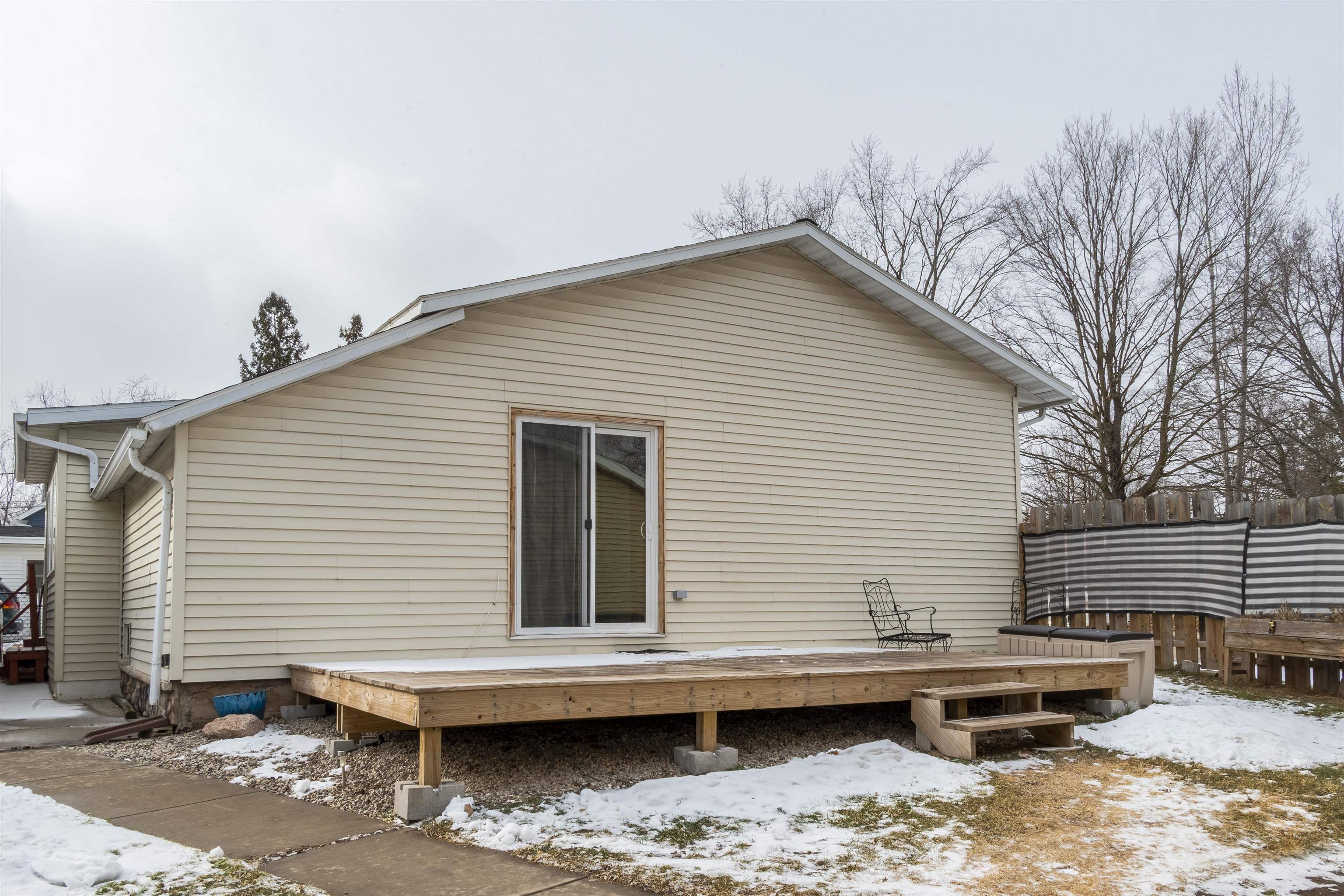 406 East Main Street Gillett, WI 54124 - Photo 25 of 27