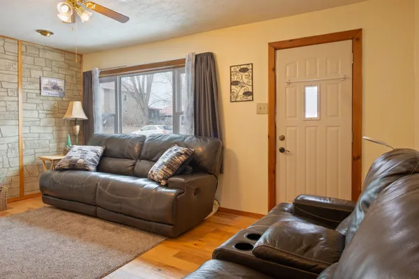 $239,900 | 406 East Main Street, Gillett, WI 54124