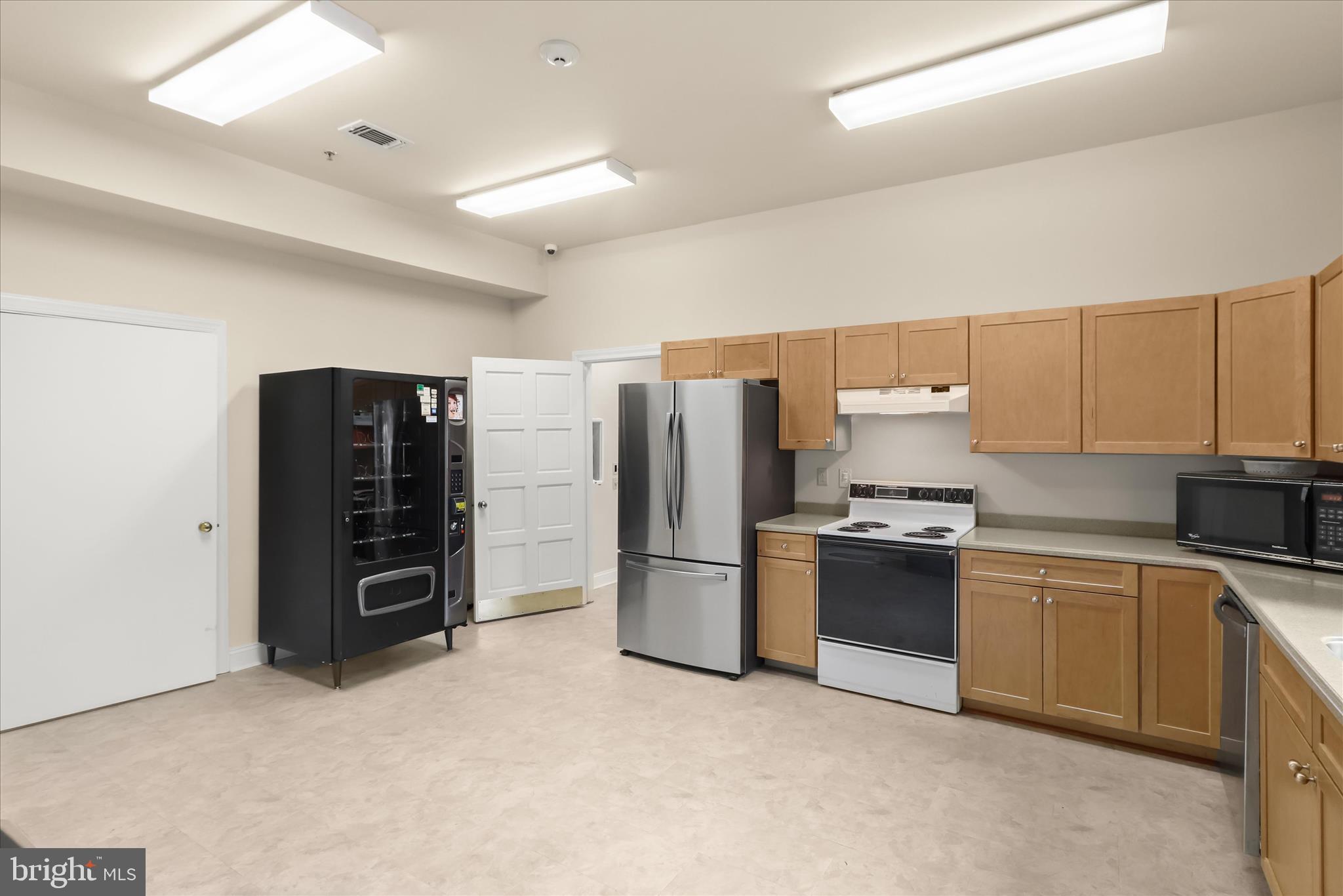 602 Churchill Road, Unit 602A Bel Air, MD 21014 - Photo 73 of 77 Community Kitchen