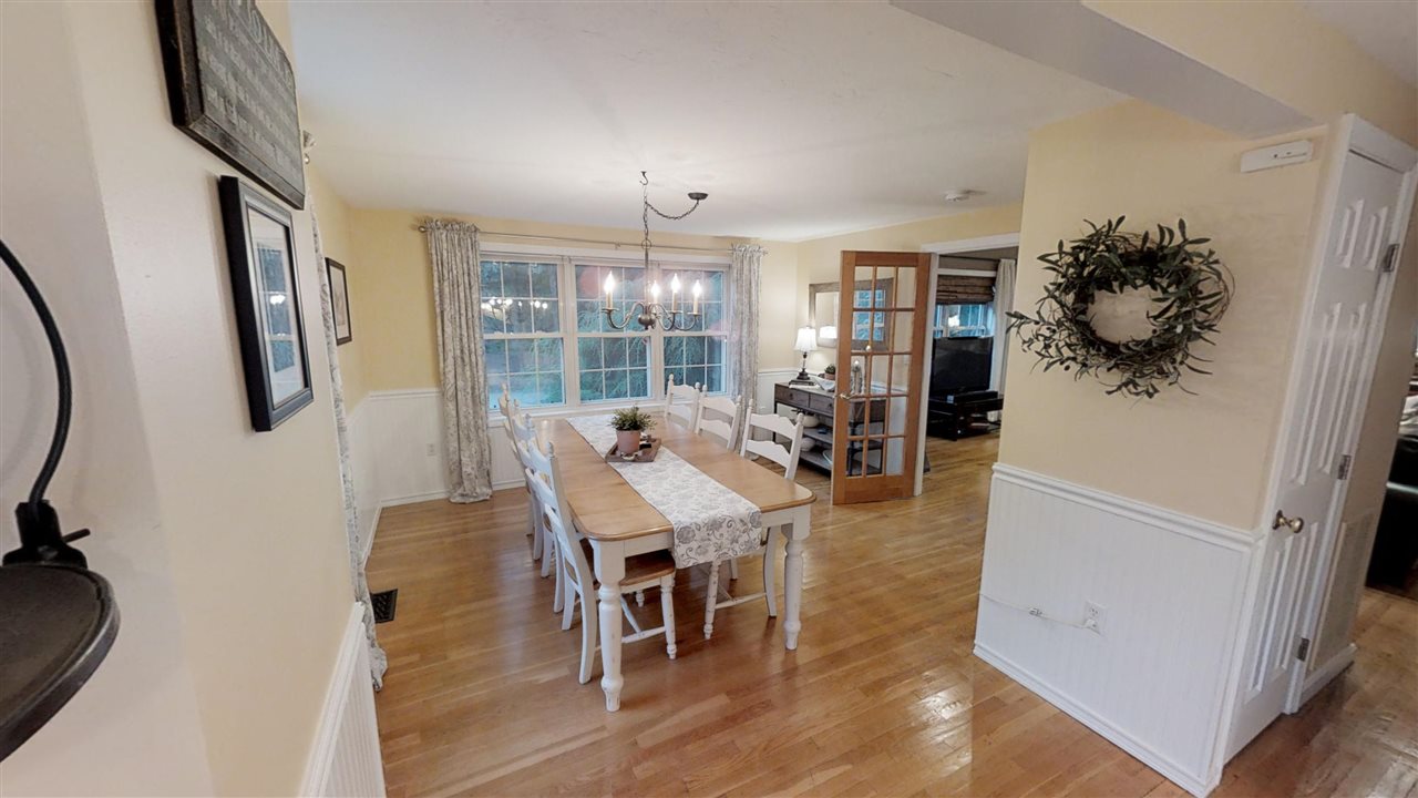 900 Mammoth Road Pelham, NH 03076 - Photo 12 of 31