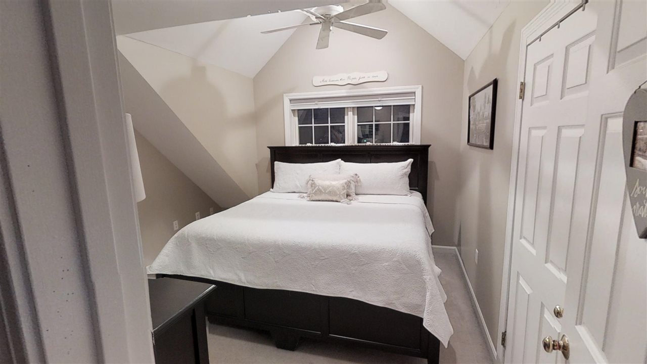 900 Mammoth Road Pelham, NH 03076 - Photo 23 of 31