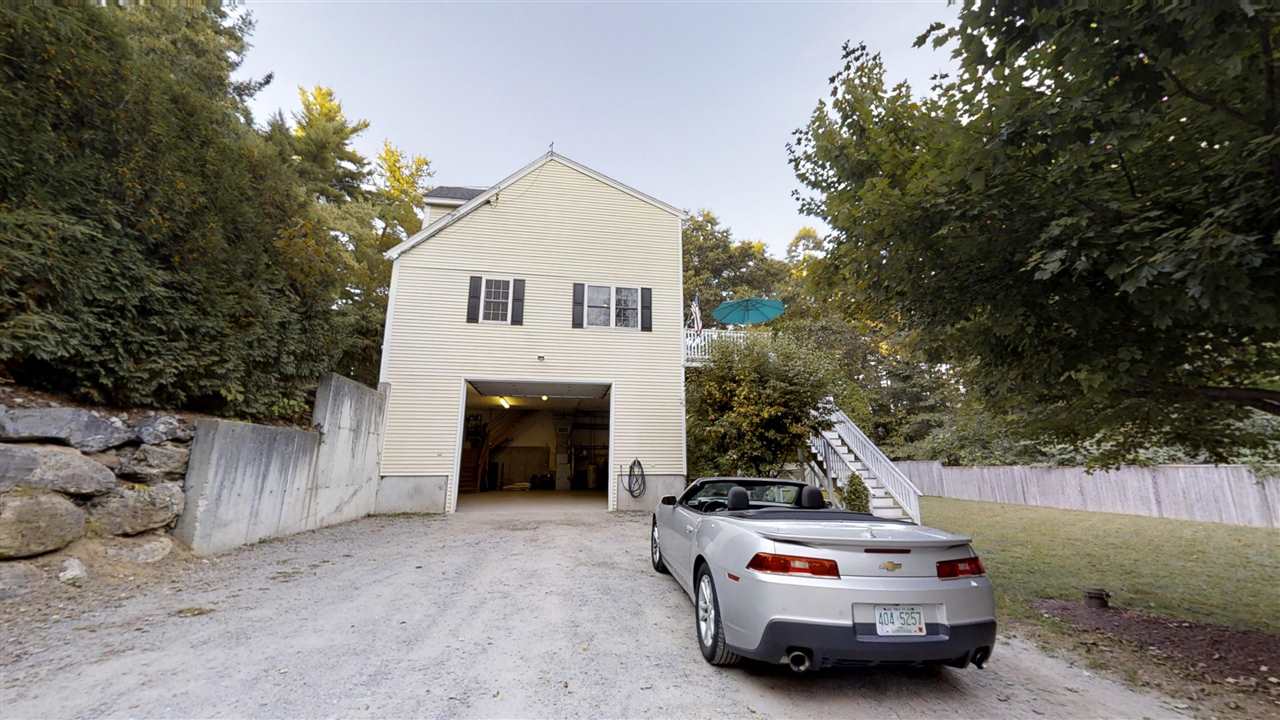 900 Mammoth Road Pelham, NH 03076 - Photo 25 of 31