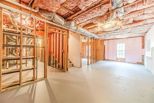 $629,990 | 373 Pasatiempo Lane, Suwanee, GA 30024