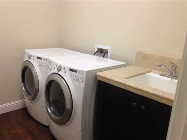 $2,695 | 11323 North Via Ventana Way, Fresno, CA 93730