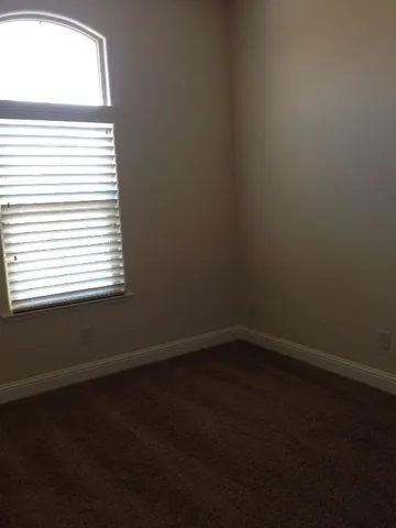 $2,695 | 11323 North Via Ventana Way, Fresno, CA 93730