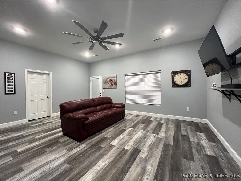 26450 Eagle Point Road, Unit (70' LAKEFRONT) Barnett, MO 65011 - Photo 2 of 52