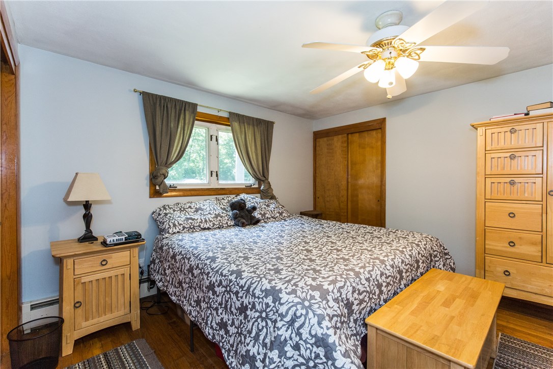 238 Knotty Oak Road Coventry, RI 02816 - Photo 16 of 40 Gallery Image 16