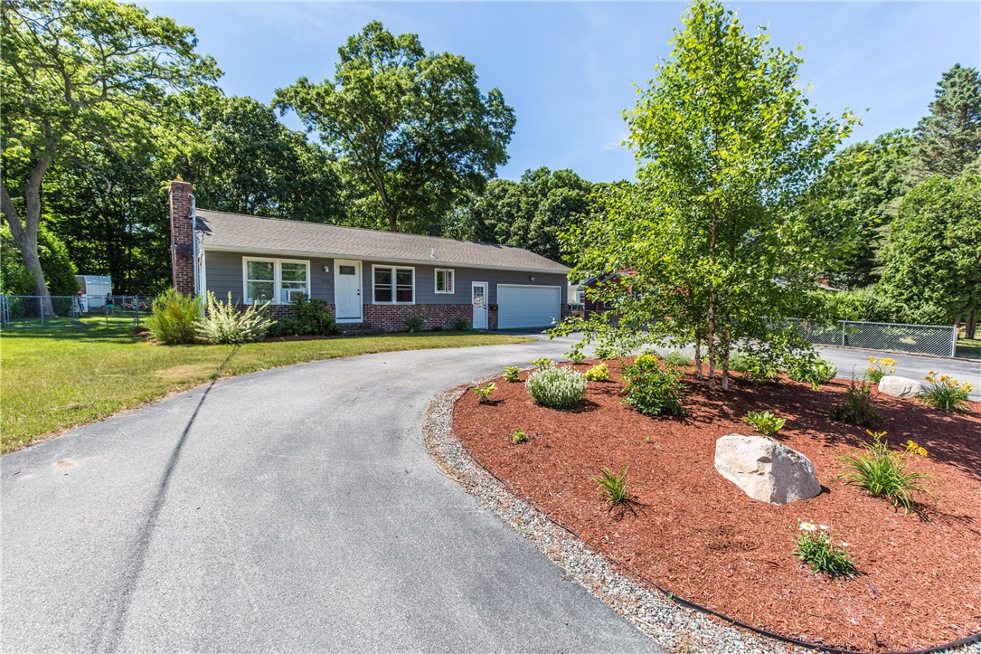 238 Knotty Oak Road Coventry, RI 02816 - Photo 2 of 40 Gallery Image 2