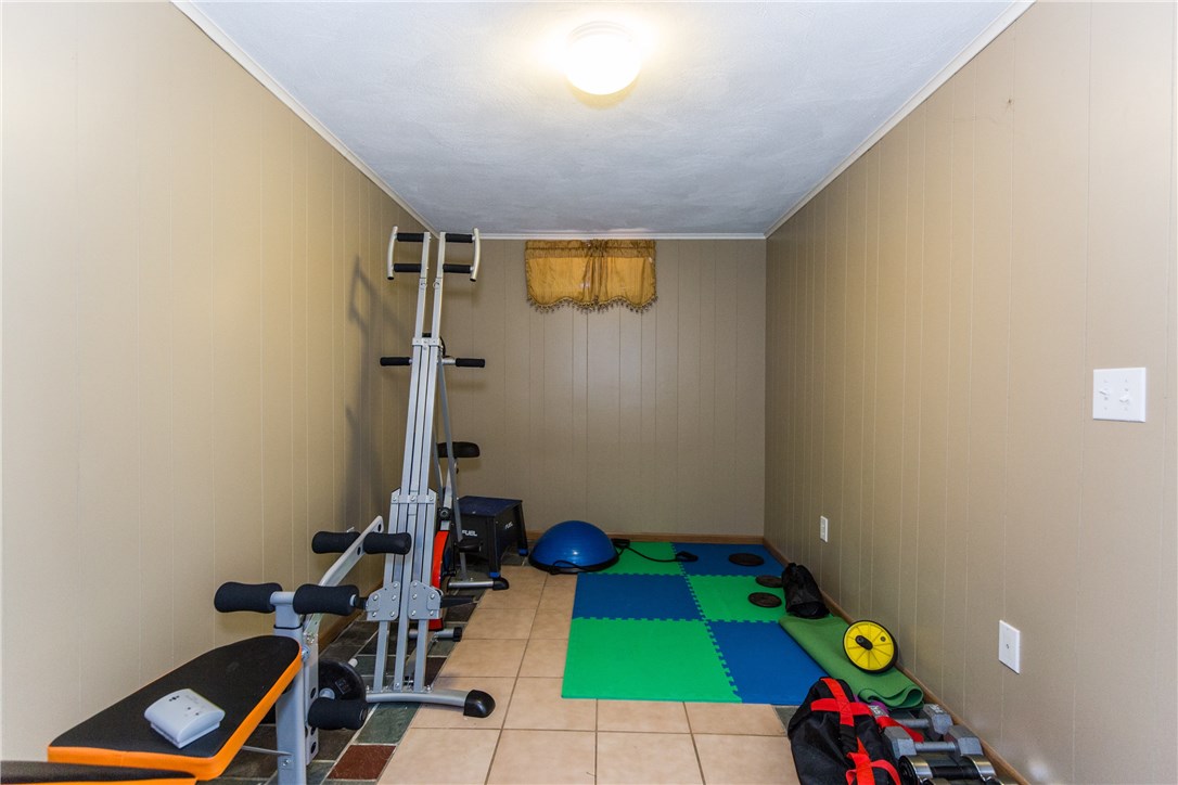 238 Knotty Oak Road Coventry, RI 02816 - Photo 26 of 40 Gallery Image 26