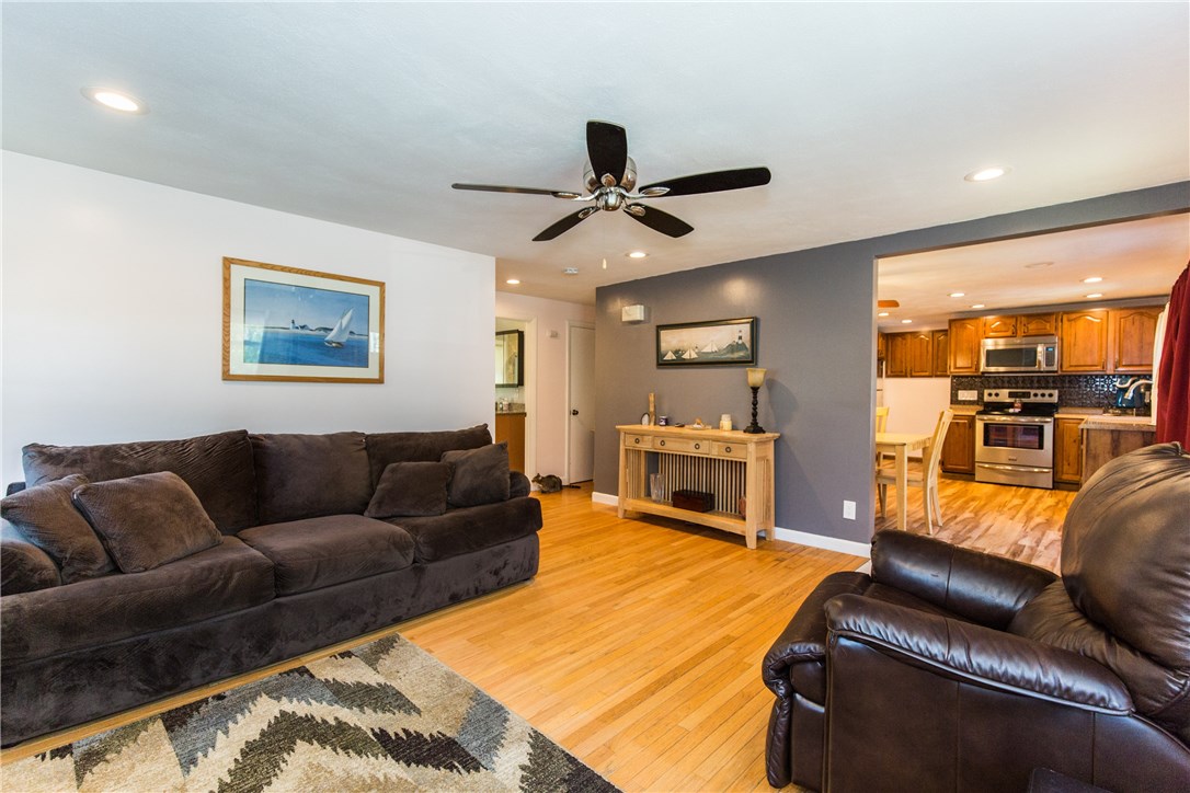 238 Knotty Oak Road Coventry, RI 02816 - Photo 7 of 40 Gallery Image 7