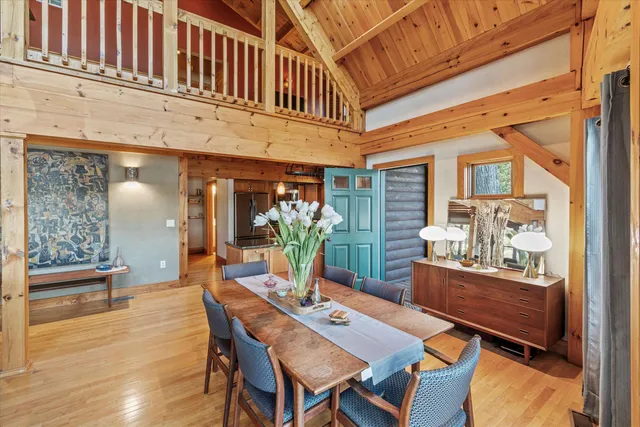 $850,000 | 245 Piscataqua Road, Madbury, NH 03824