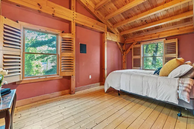 $850,000 | 245 Piscataqua Road, Madbury, NH 03824