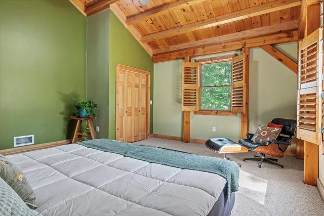 $850,000 | 245 Piscataqua Road, Madbury, NH 03824