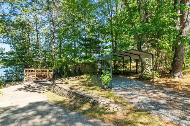 $850,000 | 245 Piscataqua Road, Madbury, NH 03824