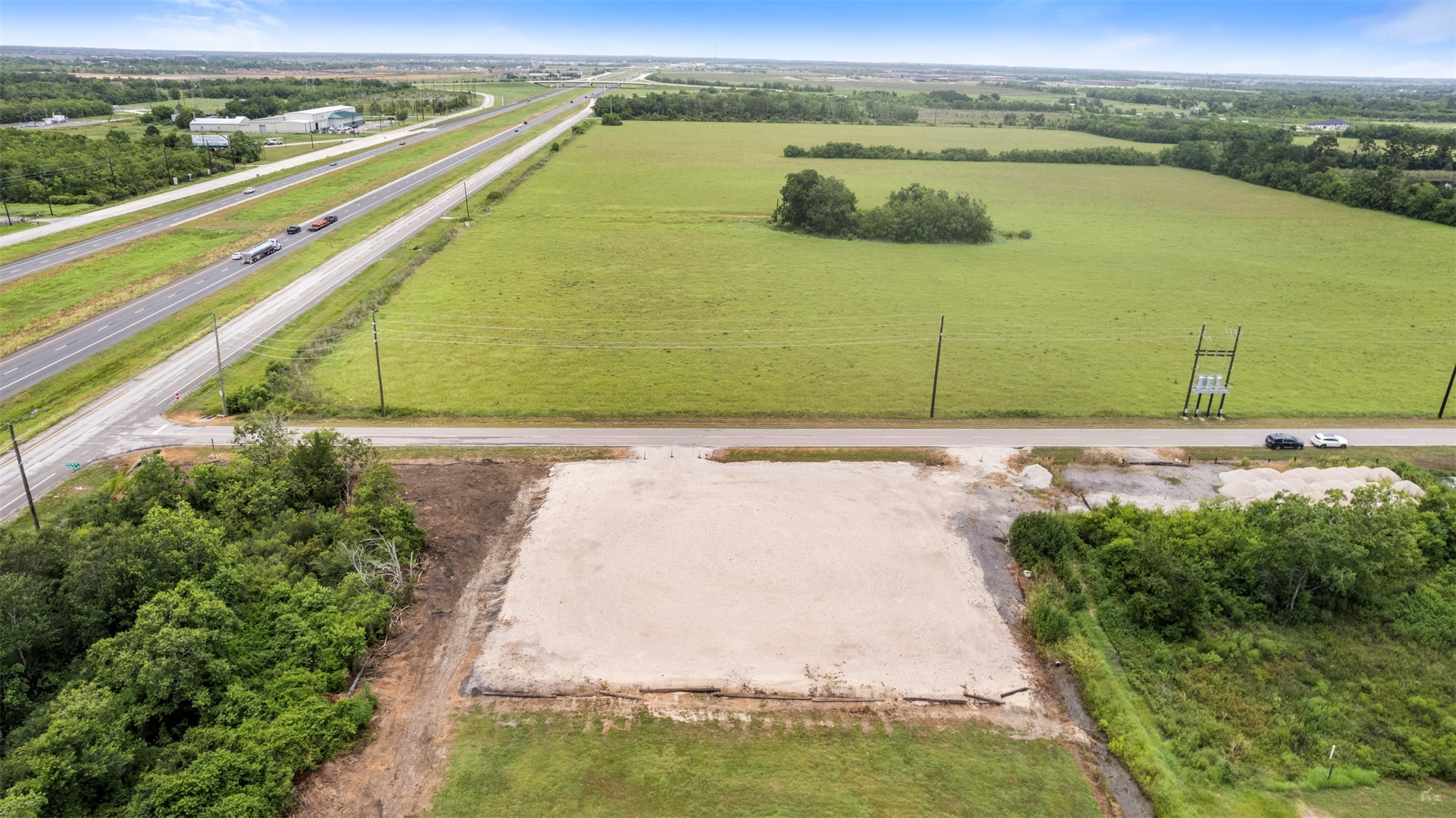 3132 County Road 61 Rosharon, TX 77583 - Photo 1 of 19