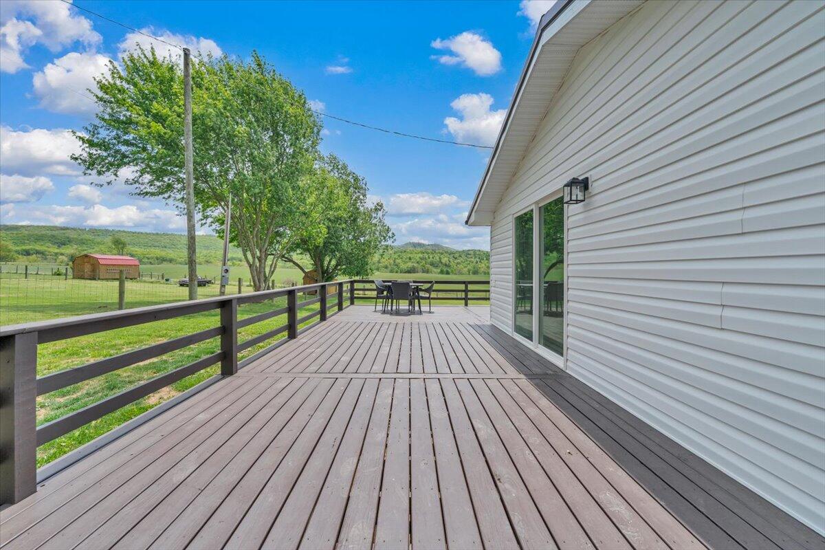 7153 Peppers Ferry Road Max Meadows, VA 24360 - Photo 29 of 67 29-MIB00837