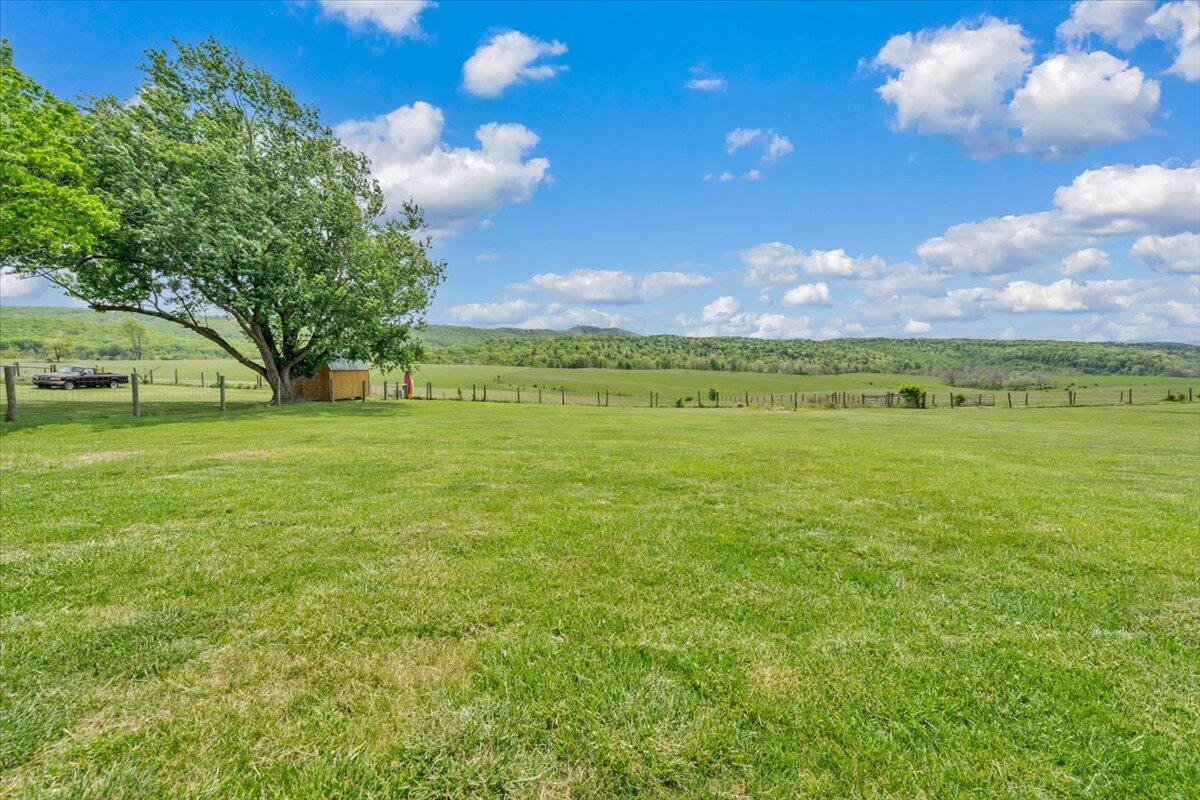 7153 Peppers Ferry Road Max Meadows, VA 24360 - Photo 34 of 67 34-MIB00852