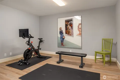 $7,890,000 | 2242 79th Avenue Northeast, Medina, WA 98039