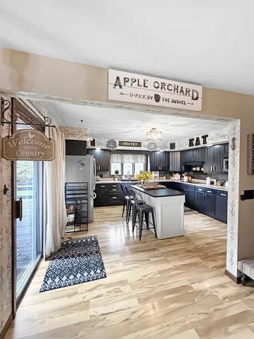 $235,000 | 2406 Highway 26, Freeport, IL 61032