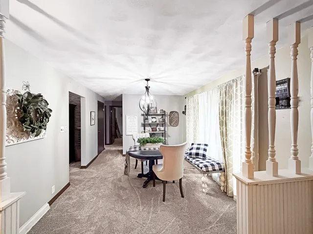 $235,000 | 2406 Highway 26, Freeport, IL 61032