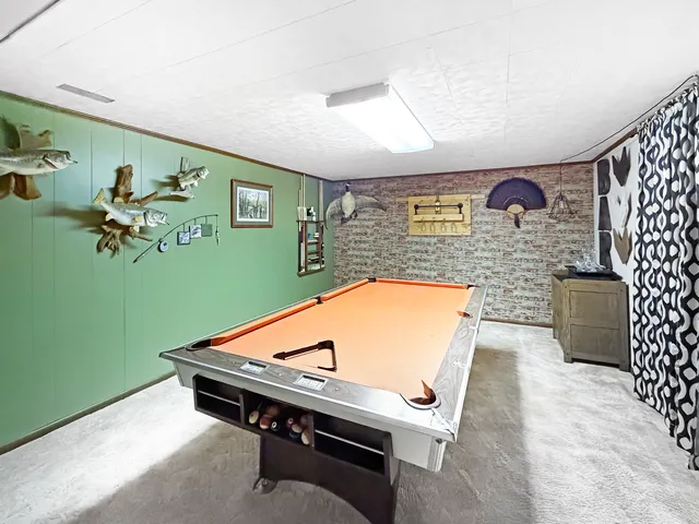 $235,000 | 2406 Highway 26, Freeport, IL 61032