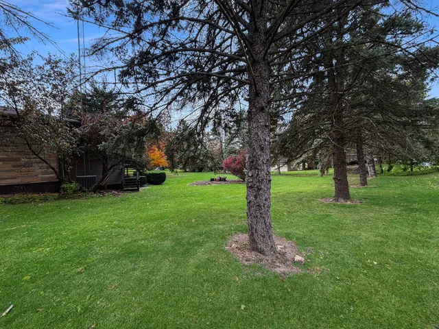 $235,000 | 2406 Highway 26, Freeport, IL 61032