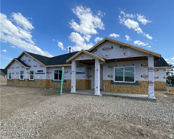 $722,831 | 2745 2495 South, Unit 212, Syracuse, UT 84075