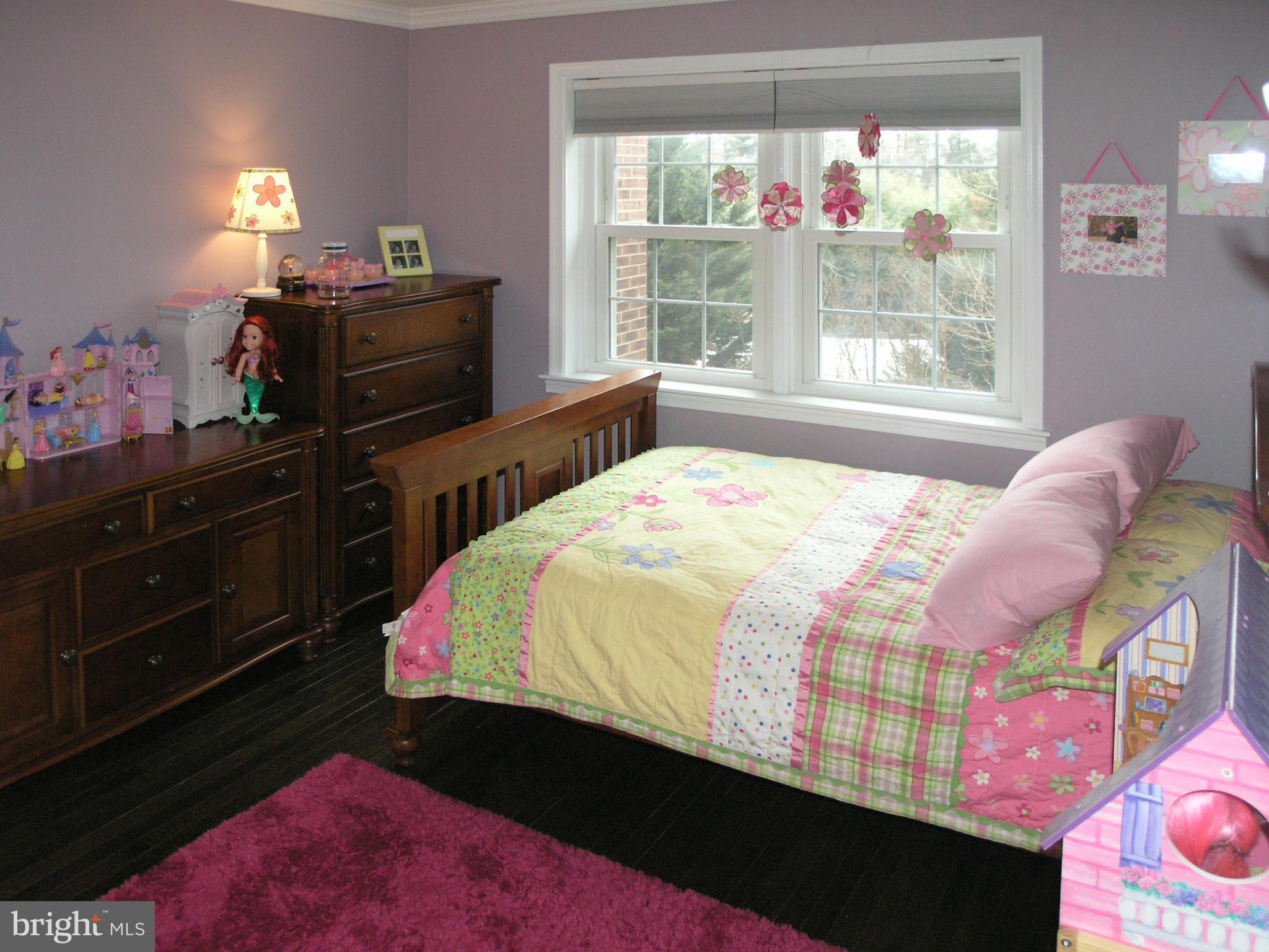 1848 Golf View Court Reston, VA 20190 - Photo 15 of 25 Bedroom