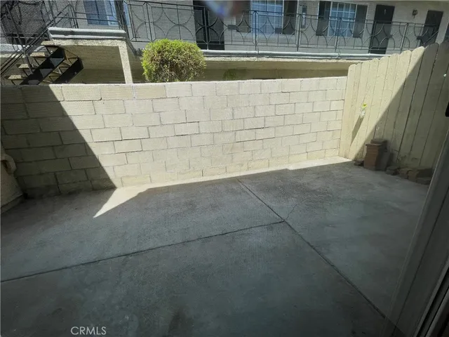 a view of an outdoor space