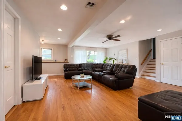 $1,290,000 | 71 Stewart Street, Demarest, NJ 07627