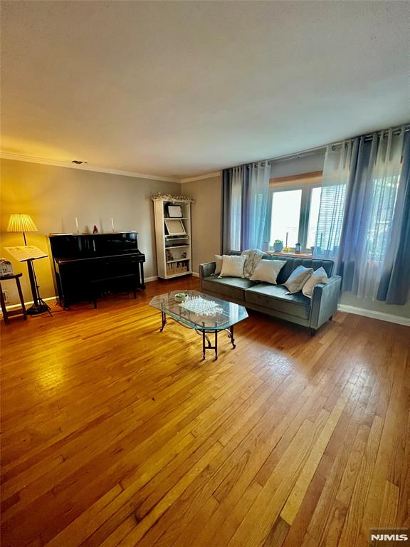 71 Stewart Street Demarest, NJ 07627 - Photo 2 of 8