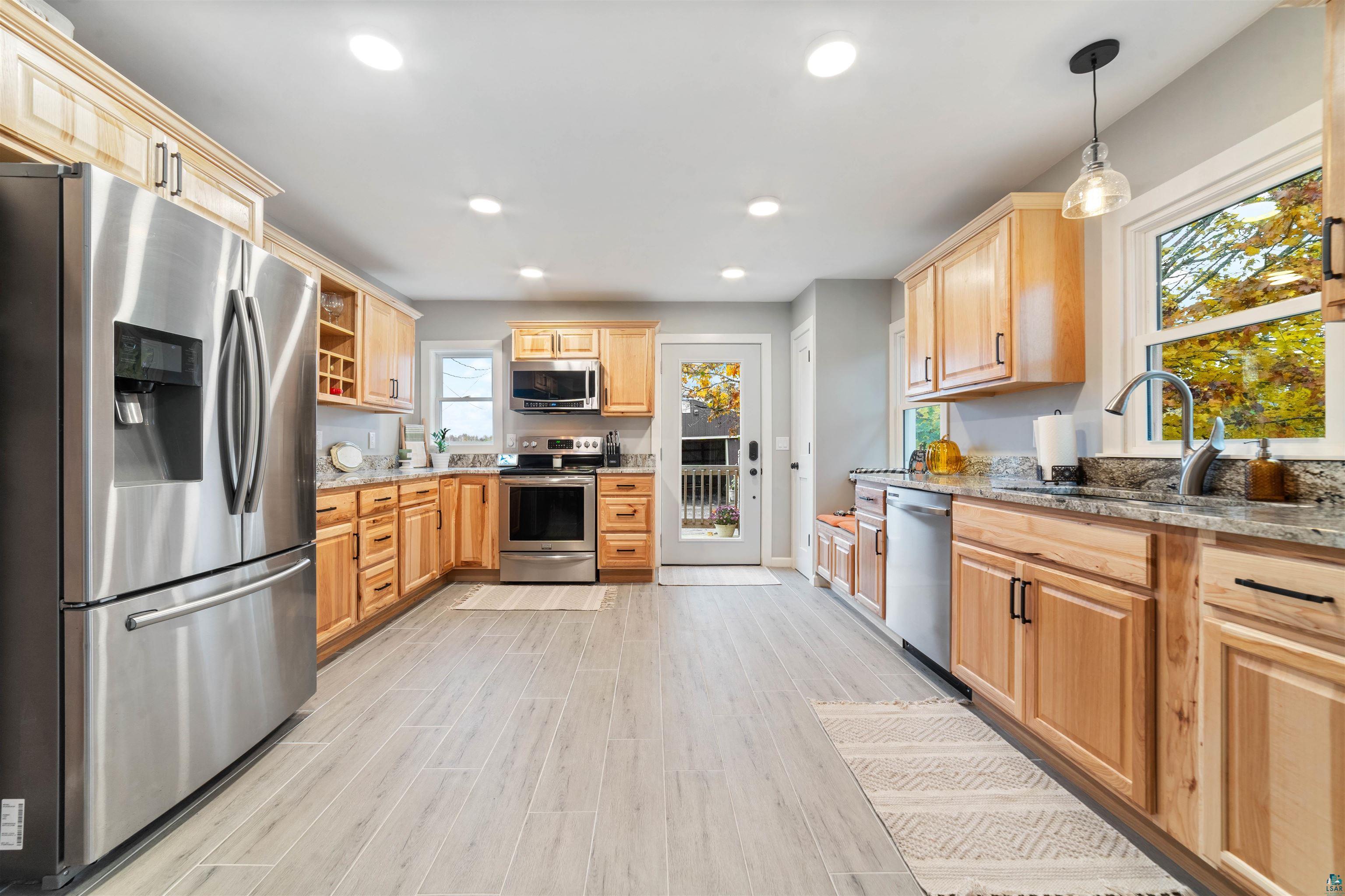 8088 Simon Road Cloquet, MN 55720 - Photo 4 of 39 Gallery Image 4