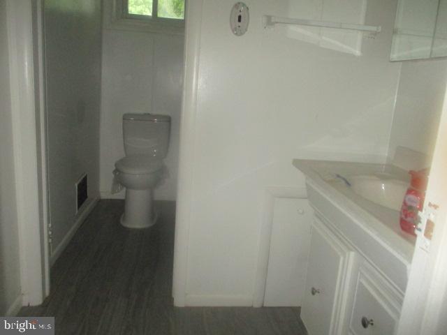 9122 Orbitan Road Baltimore, MD 21234 - Photo 13 of 20 Gallery Image 13