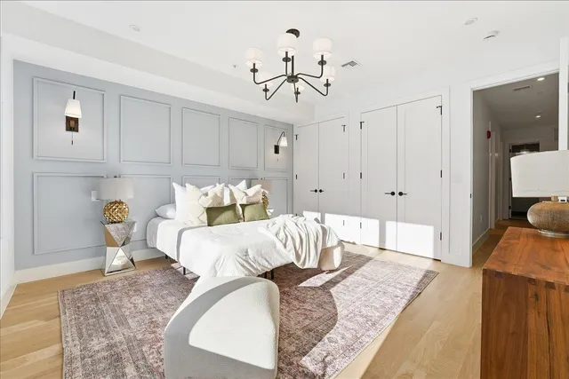 $1,080,000 | 105 Laidlaw Avenue, Unit 3, Jersey City, NJ 07306