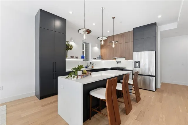 $1,080,000 | 105 Laidlaw Avenue, Unit 3, Jersey City, NJ 07306