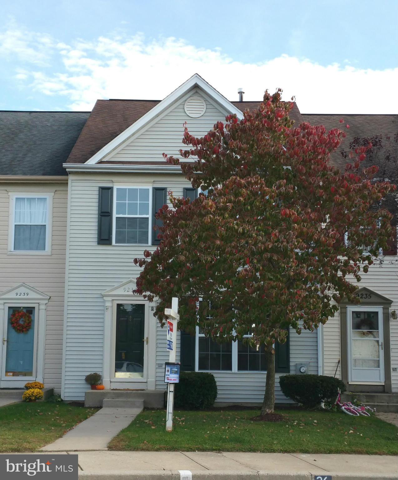 9237 Ridgefield Circle Frederick, MD 21701 - Photo 1 of 20 Exterior (Front)