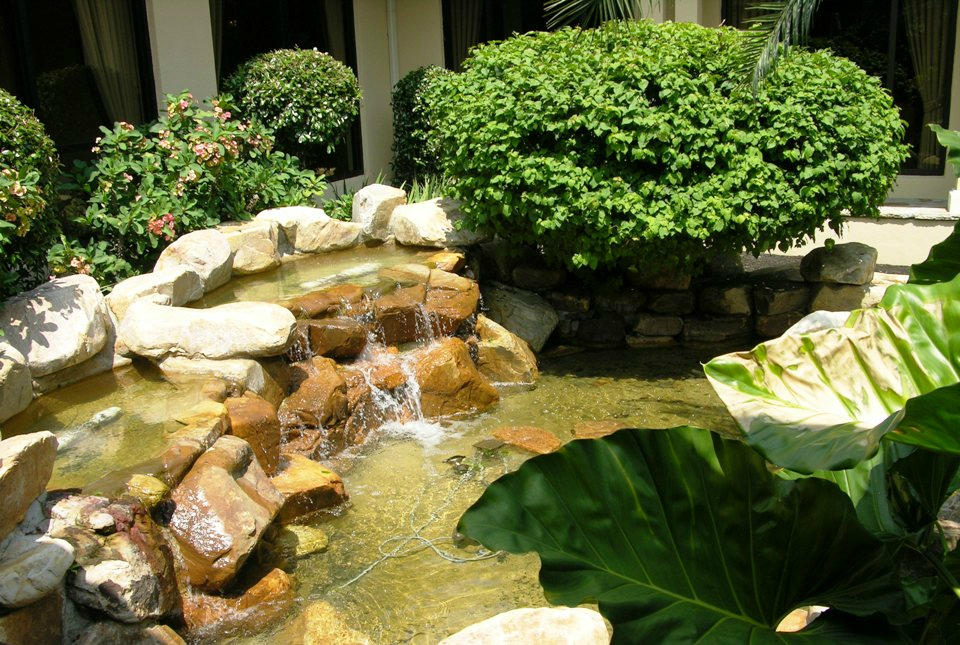 7437 Campo Florido Boca Raton, FL 33433 - Photo 31 of 32 Stone waterfalls
