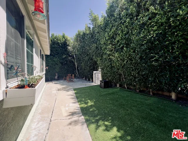 a view of front door and entryway